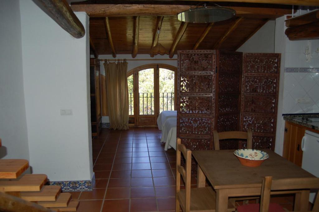 La Molinilla Apartamentos Y Hammam (Adults Only) Linares de la Sierra Kamer foto